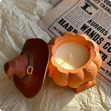 Свеча тыква в шляпе